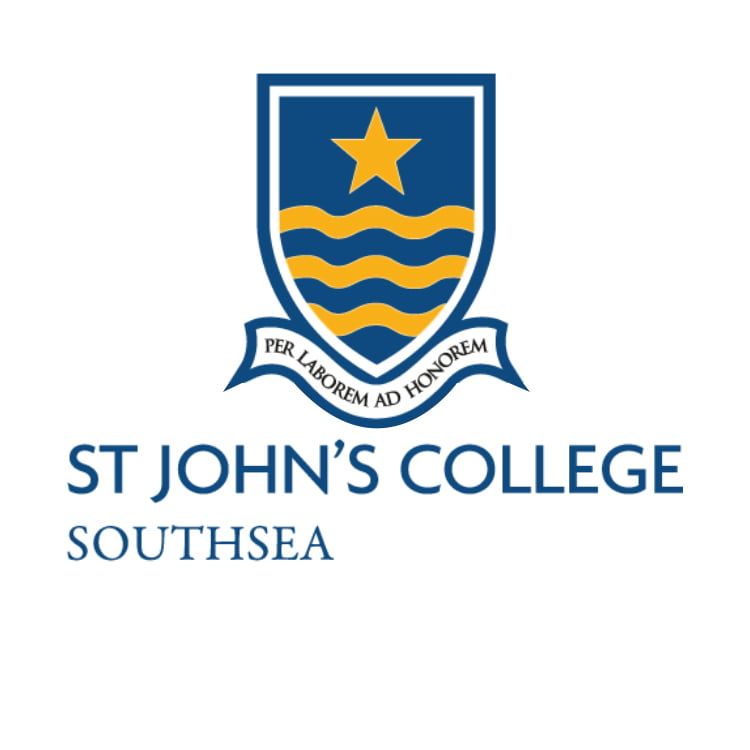 Du học trung học THPT Anh Quốc trường St John’s College