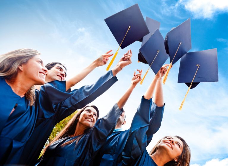 Nhanh tay săn học bổng du học Úc 25% từ đại học FLINDERS