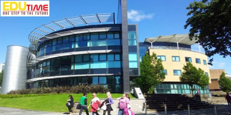 Những con số ấn tượng về trường đại học Swansea, Anh Quốc