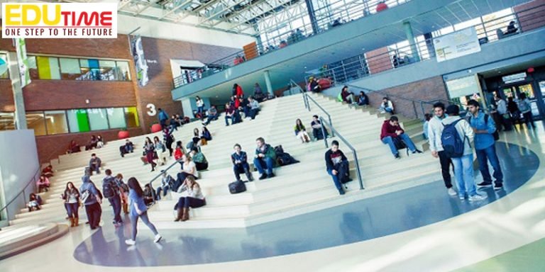 Du học Canada tại trường cao đẳng Douglas