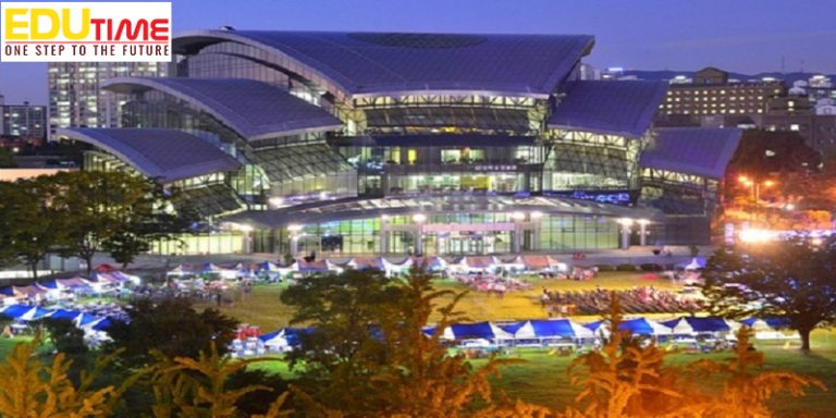 Học tiếng Anh tại Hàn Quốc chìa khóa du học Canada không đủ IELTS 6.0
